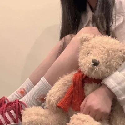 春子超常现象研究所 海报